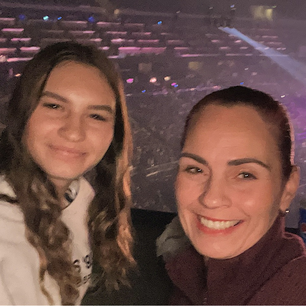 Meet your Posher, Isabella